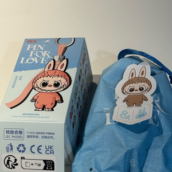 Pin For Love Labubu pendant open box {& AND } - Picture 2 of 2